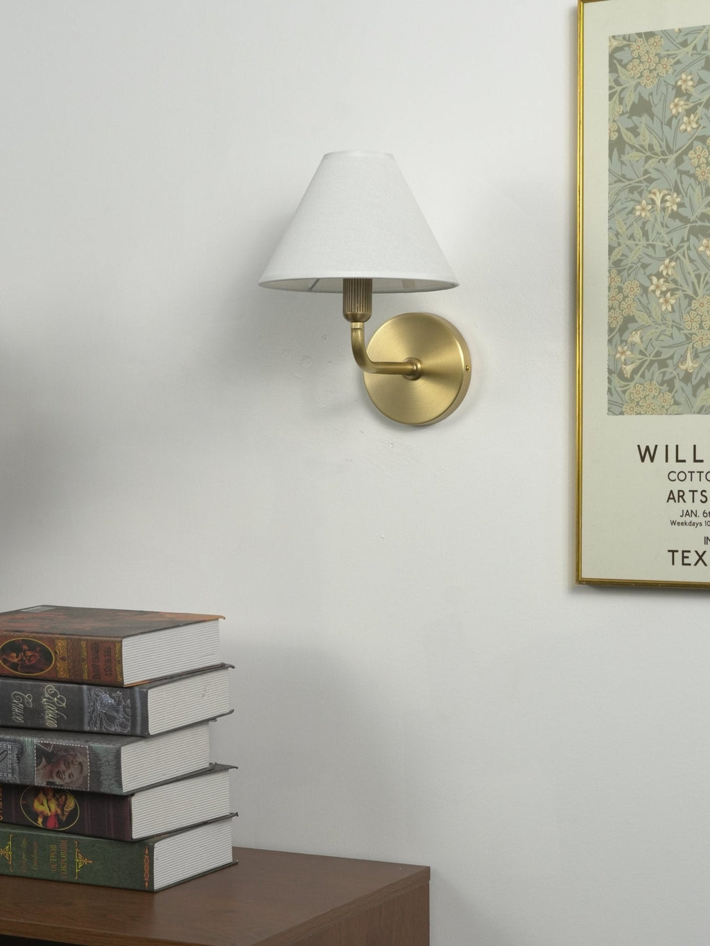 clara-brass-wall-sconce-anzaz--10