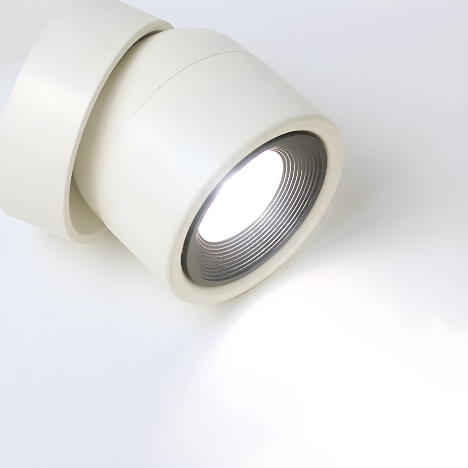 clara-rotating-surface-downlight-anzaz--4
