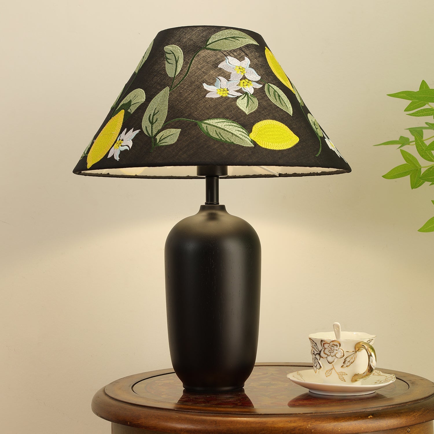 clara-table-lamp-anzaz--11
