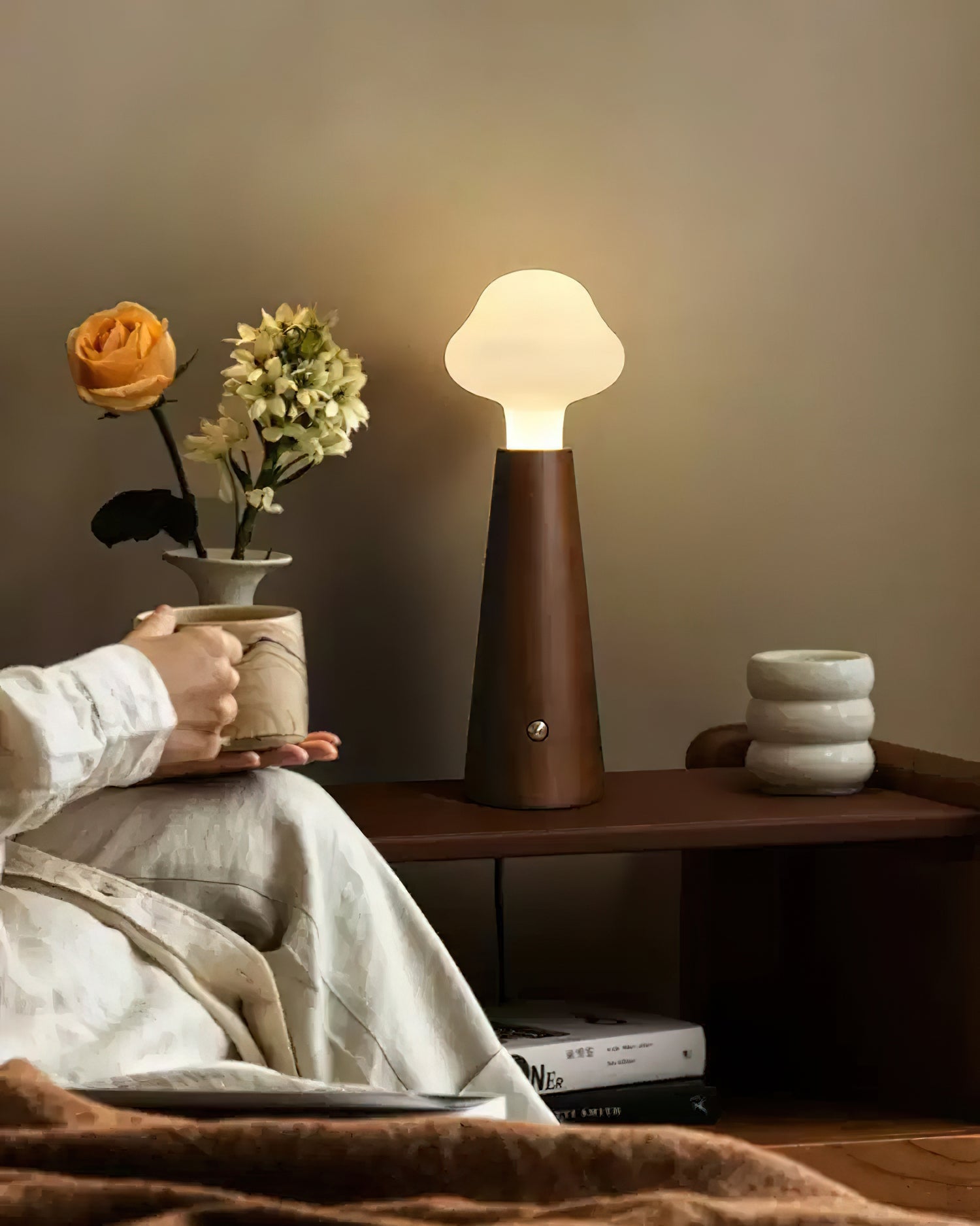 cloudlet-table-lamp-anzaz--14