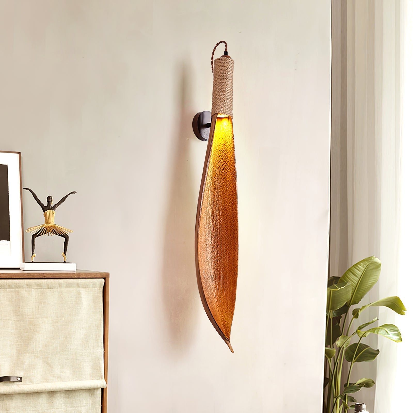 cocoa-leaf-wall-sconce-anzaz--3