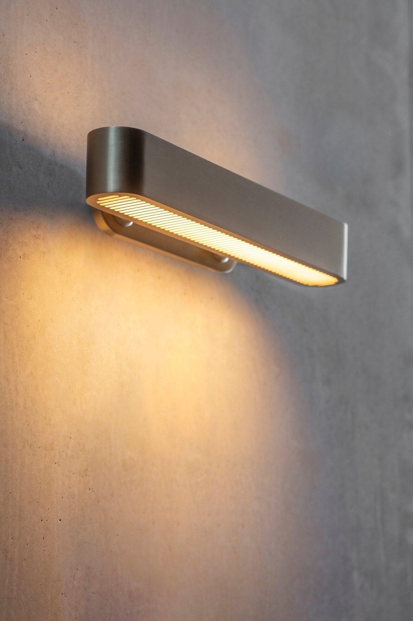 colt-wall-light-anzaz--22