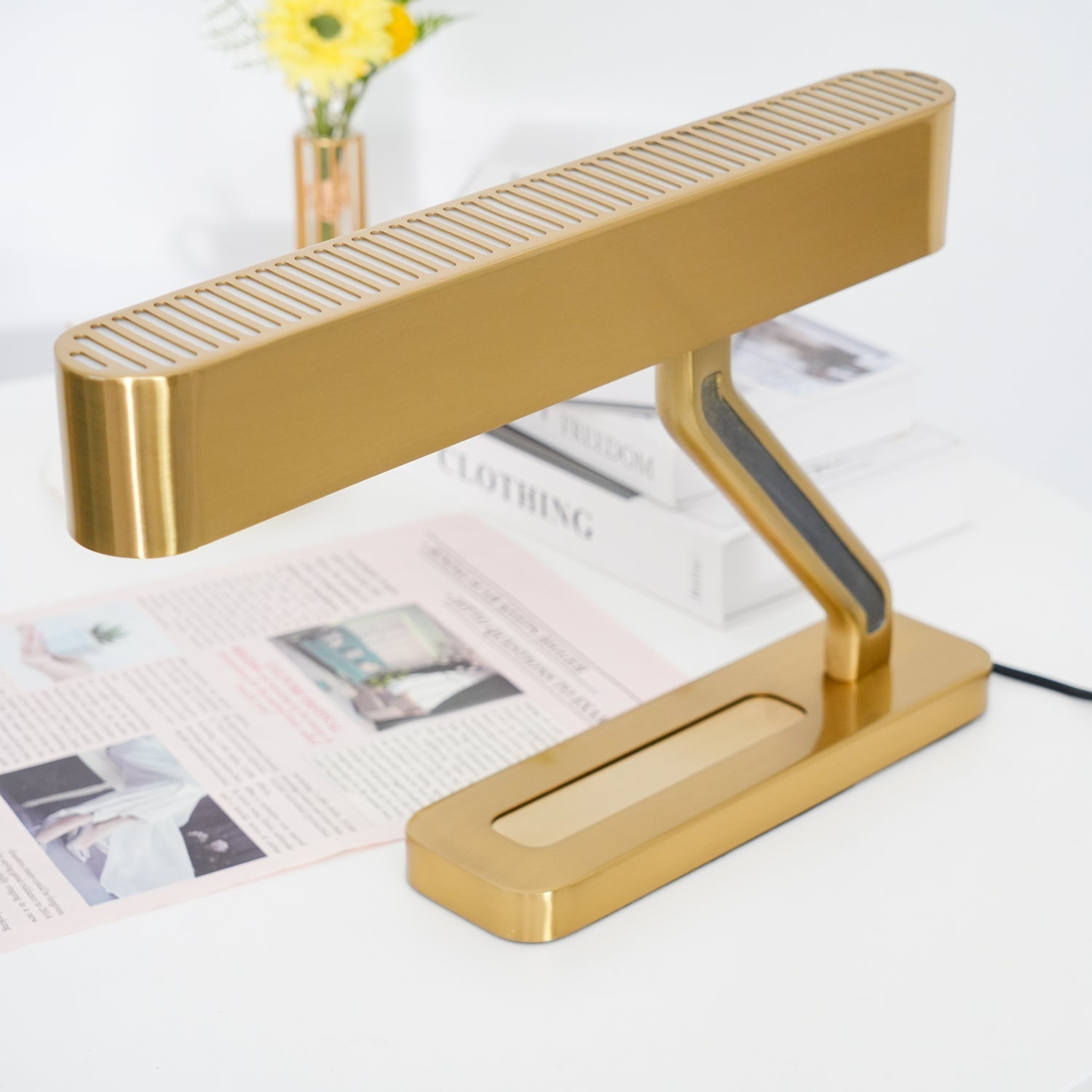 colt-table-lamp-anzaz--18