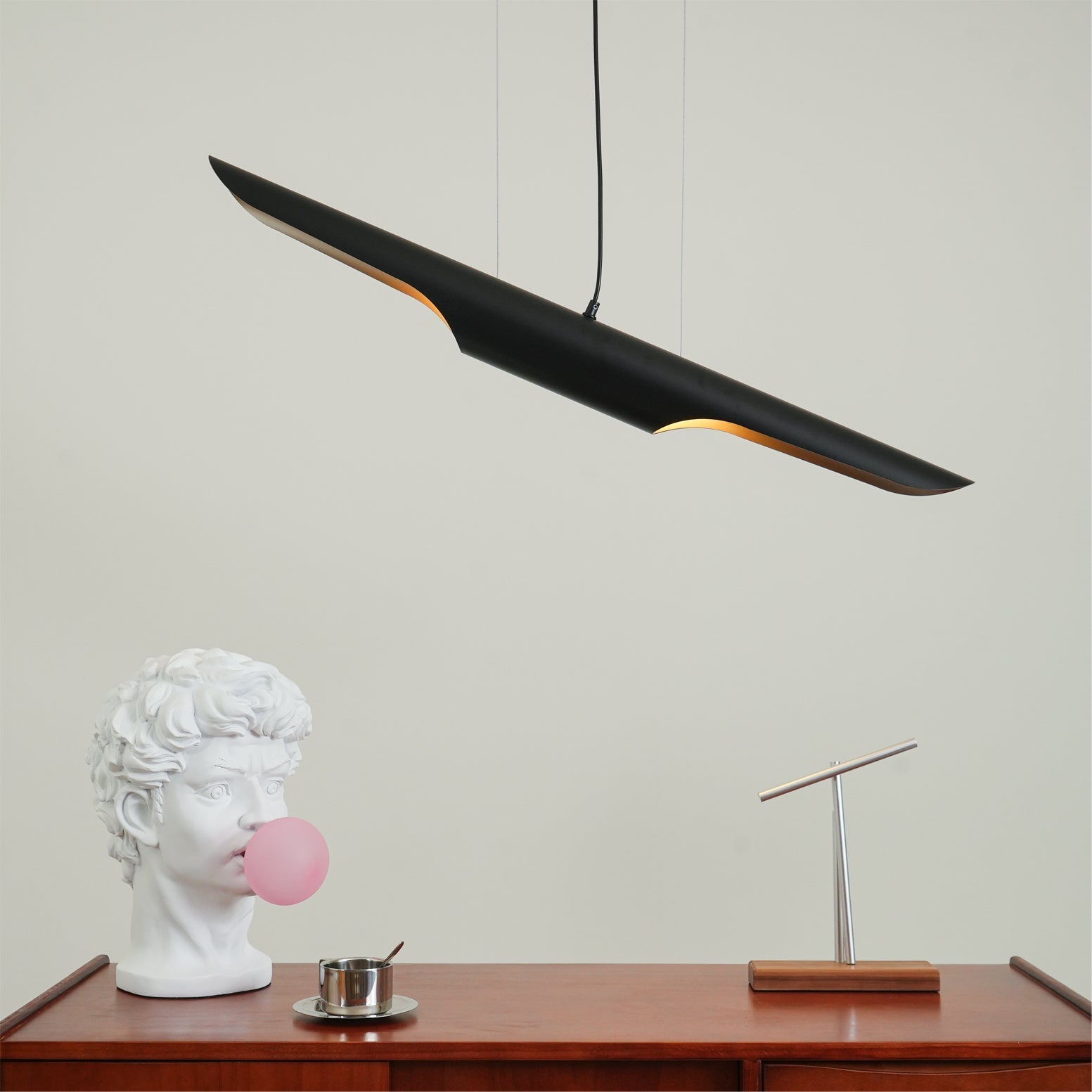 coltrane-1-pipe-pendant-anzaz-Matte Black & Gold-2