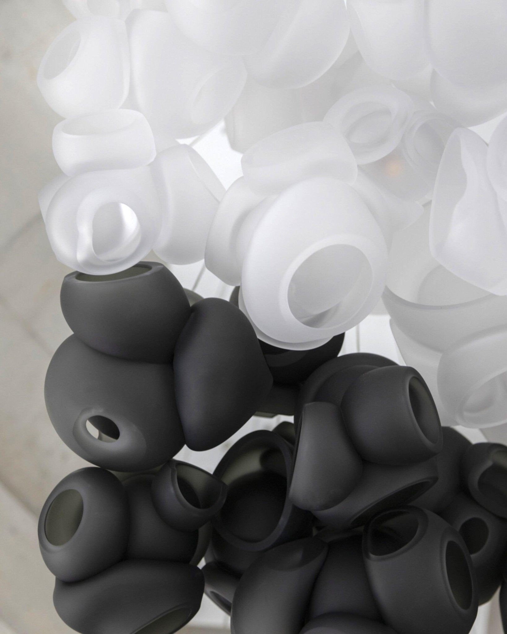 bubbles-cluster-pendant-light-anzaz-White-30