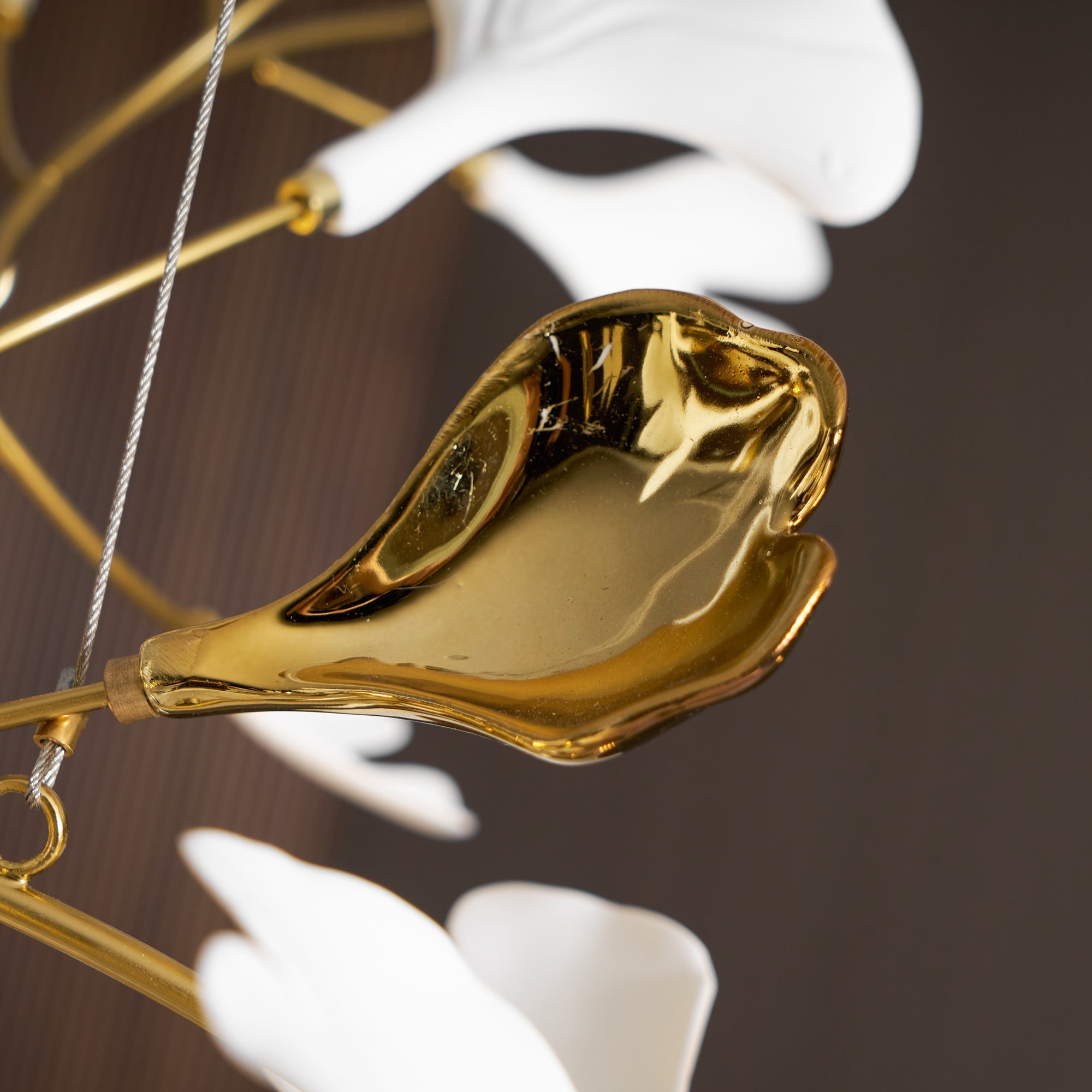 gold-white-leaves-combination-gingko-chandeliers-anzaz--51