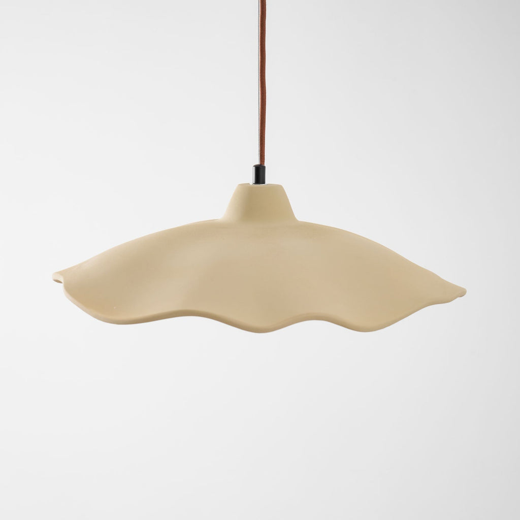 concrete-petal-pendant-light-anzaz--13