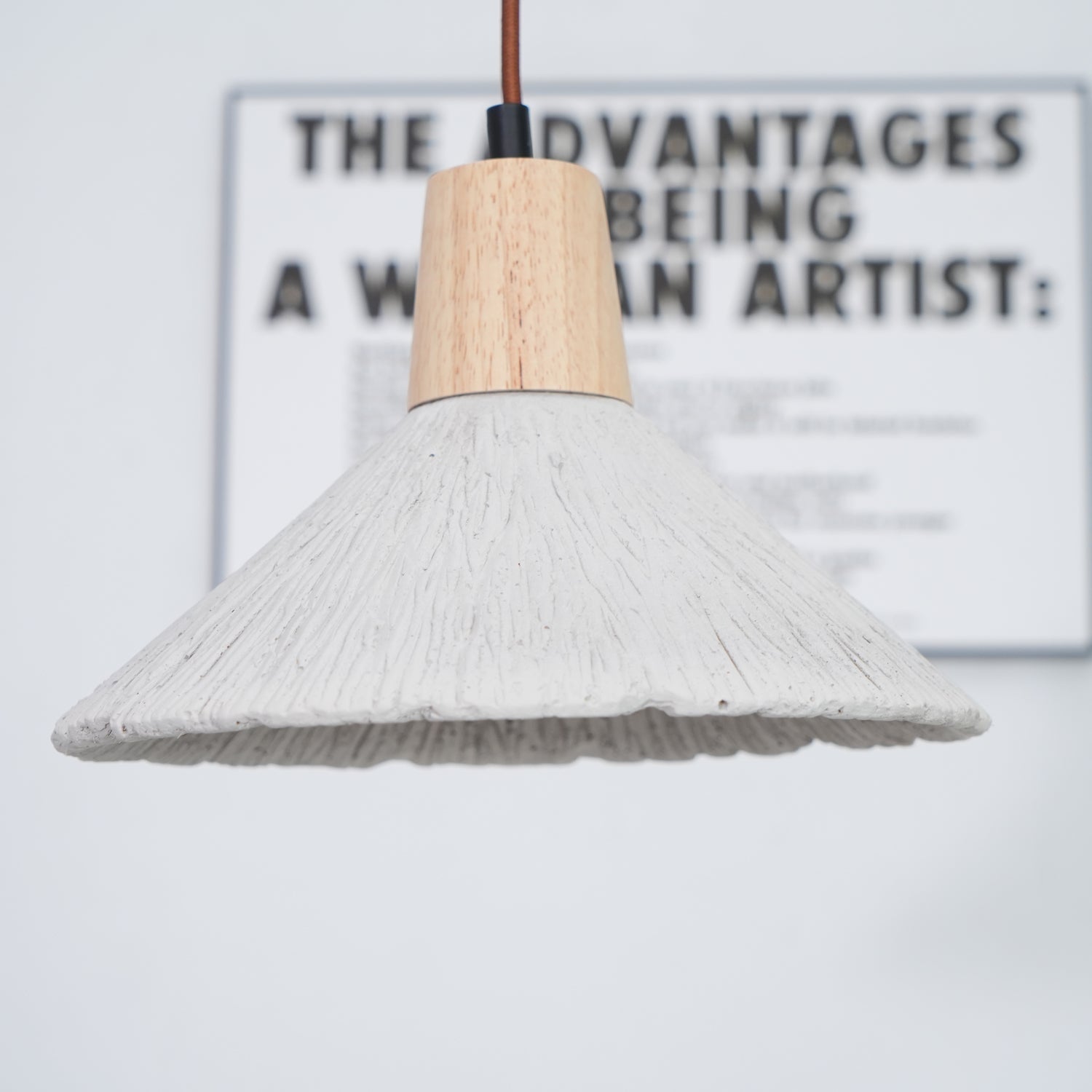 concrete-pleated-pendant-lamp-anzaz--95