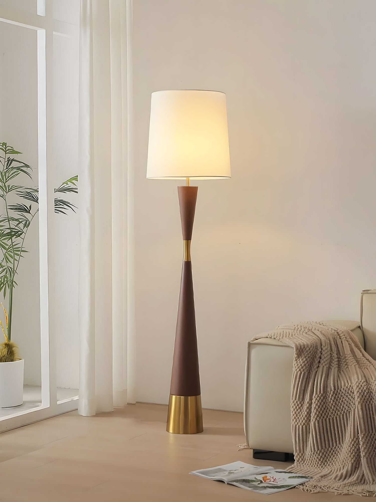 cone-waist-floor-lamp-anzaz--7