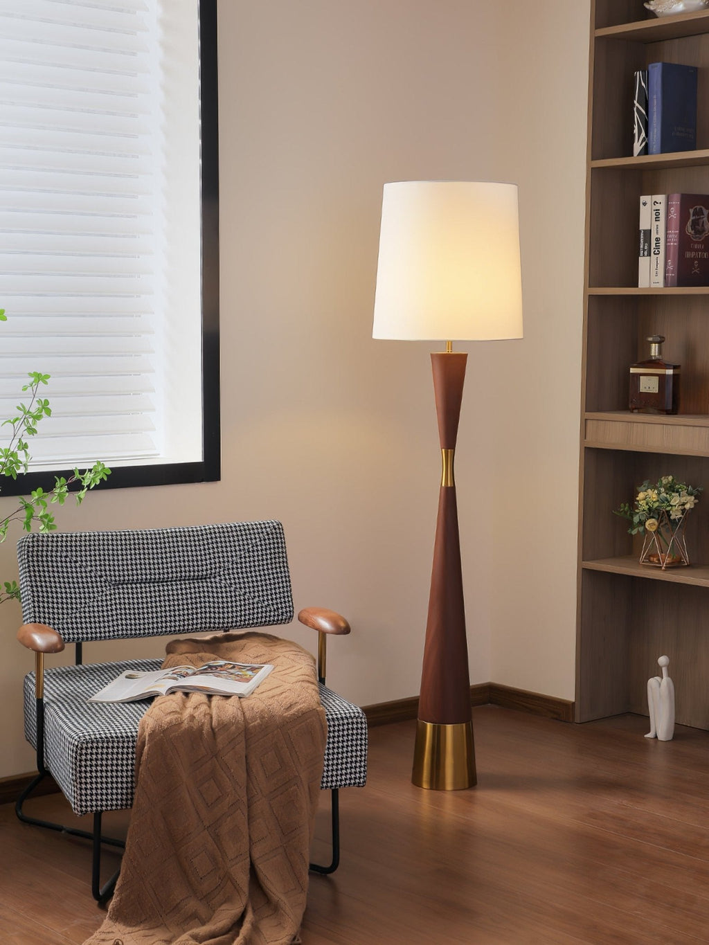 cone-waist-floor-lamp-anzaz--18