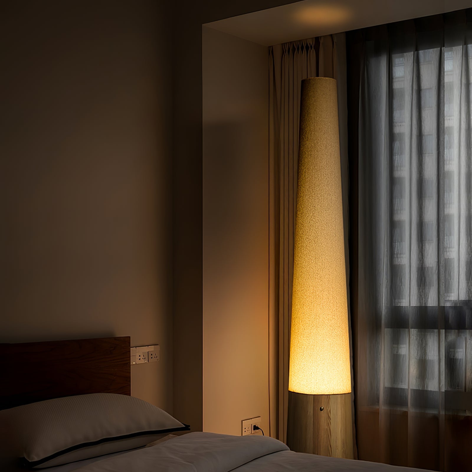 cone-wooden-floor-lamp-anzaz--11