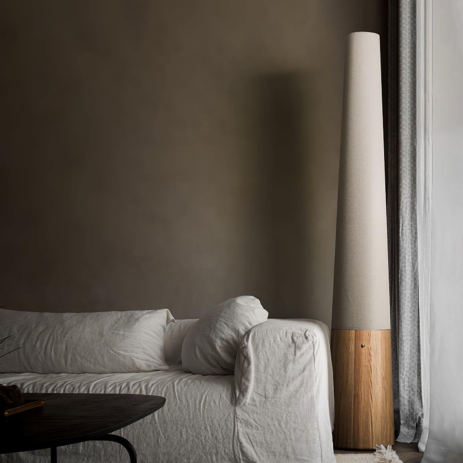 cone-wooden-floor-lamp-anzaz-Black-6