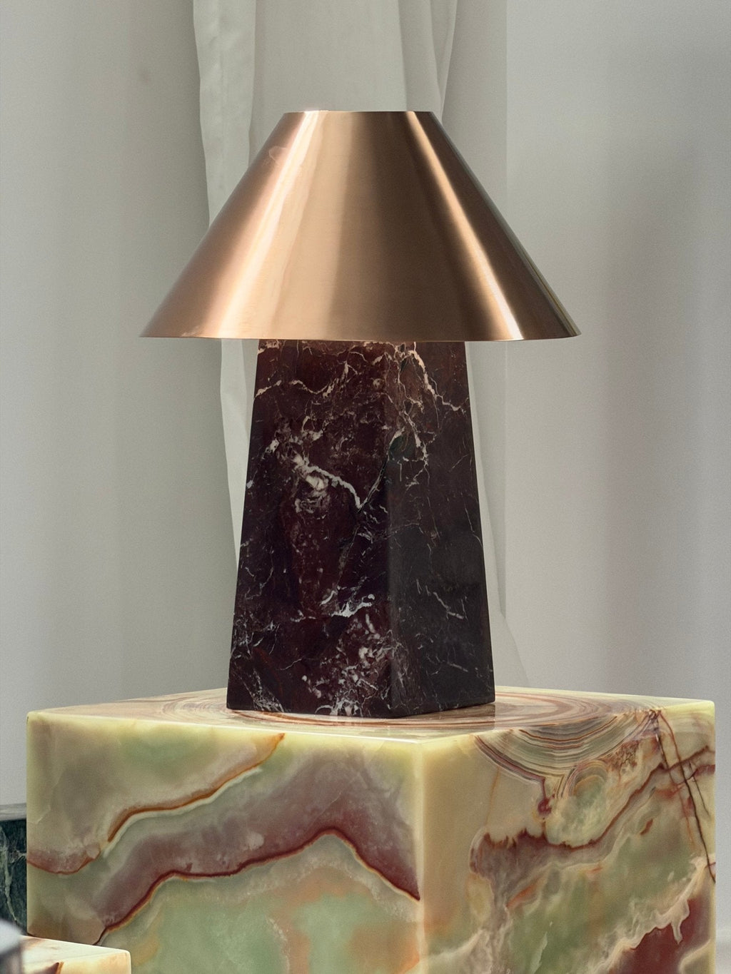 conic-marble-table-lamp-anzaz--6