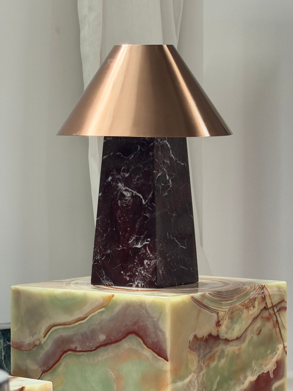 conic-marble-table-lamp-anzaz--9