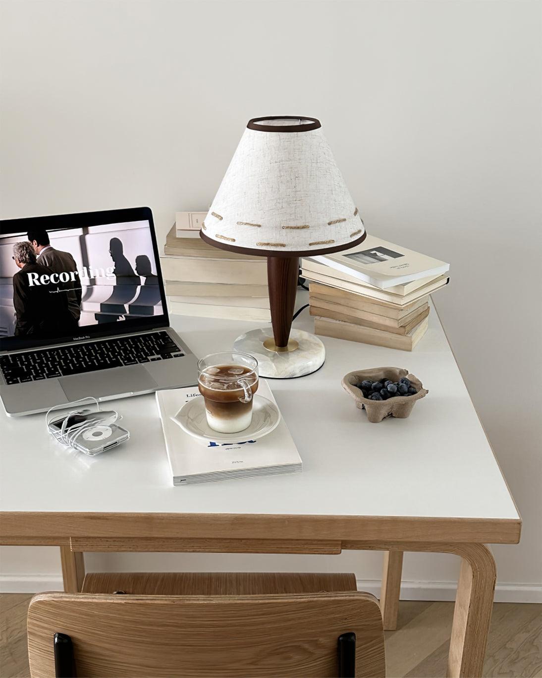 conical-table-lamp-anzaz--11
