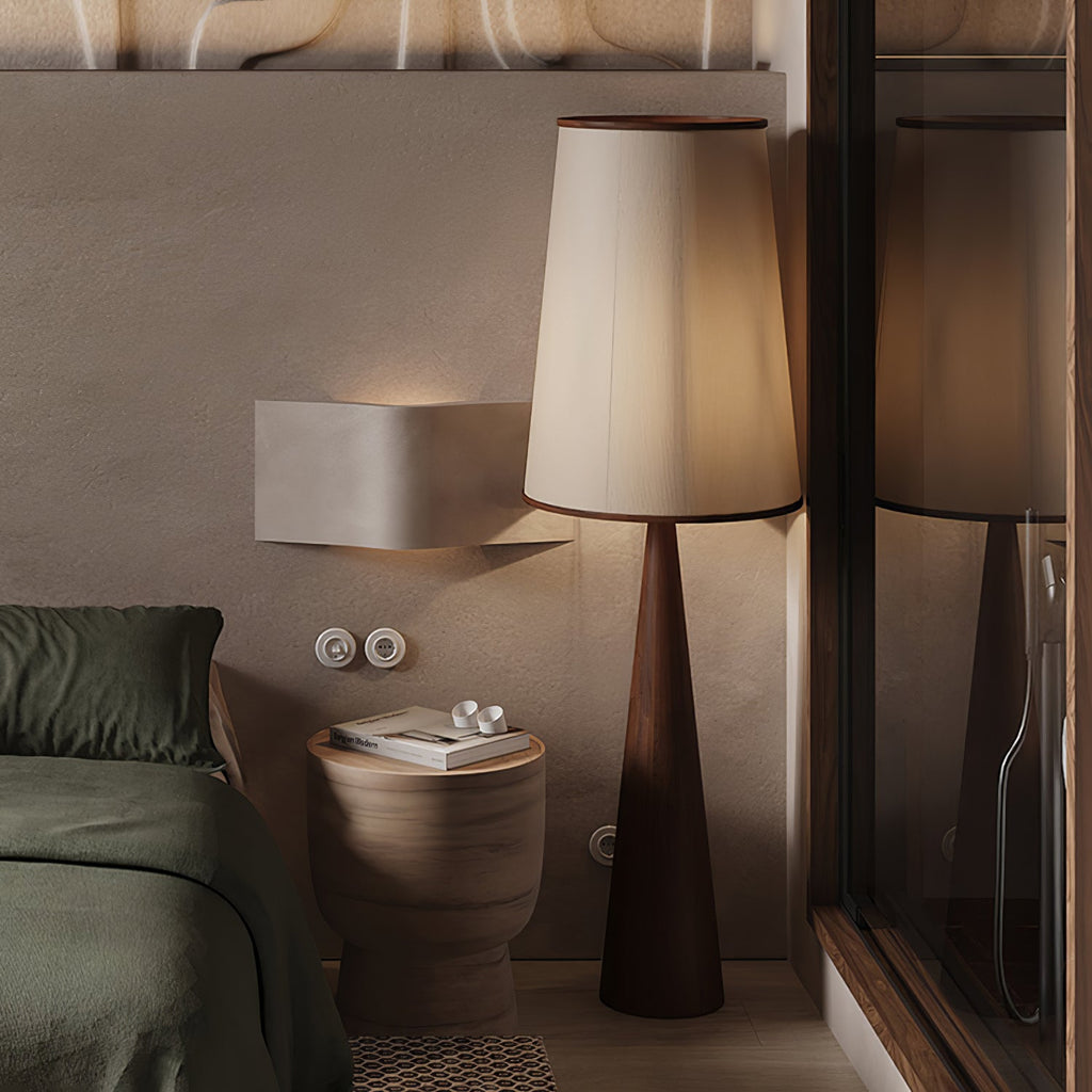 faux-wood-conical-floor-lamp-anzaz--14