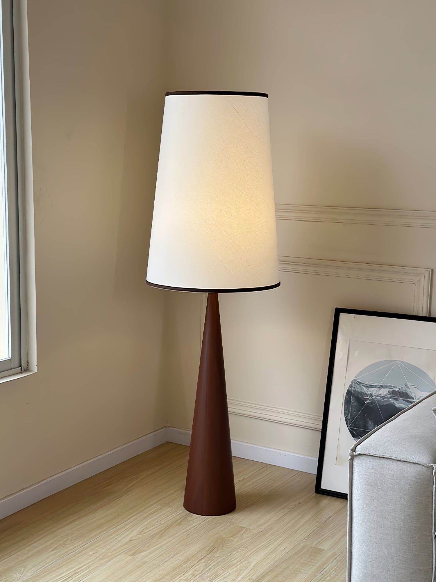 faux-wood-conical-floor-lamp-anzaz--16