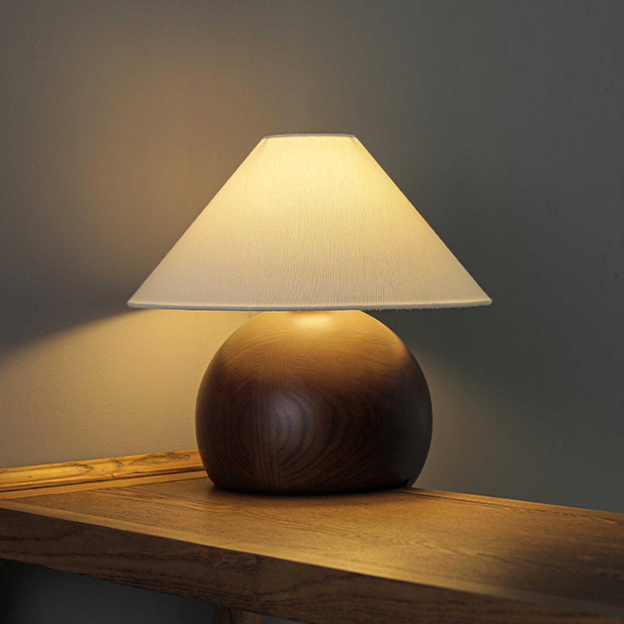 corner-log-table-lamp-anzaz-Wood color-2