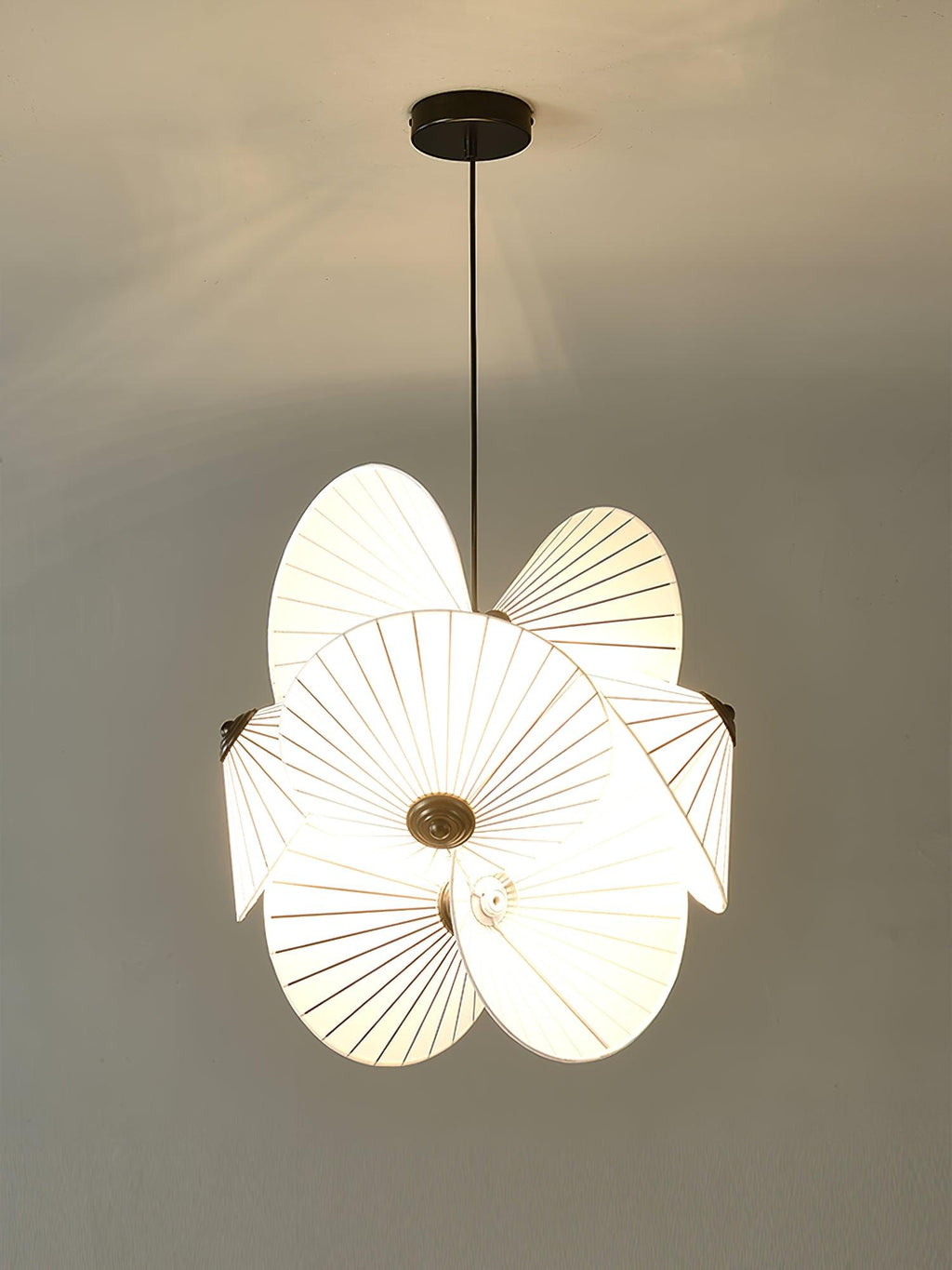 cory-scalloped-pendant-light-anzaz--16