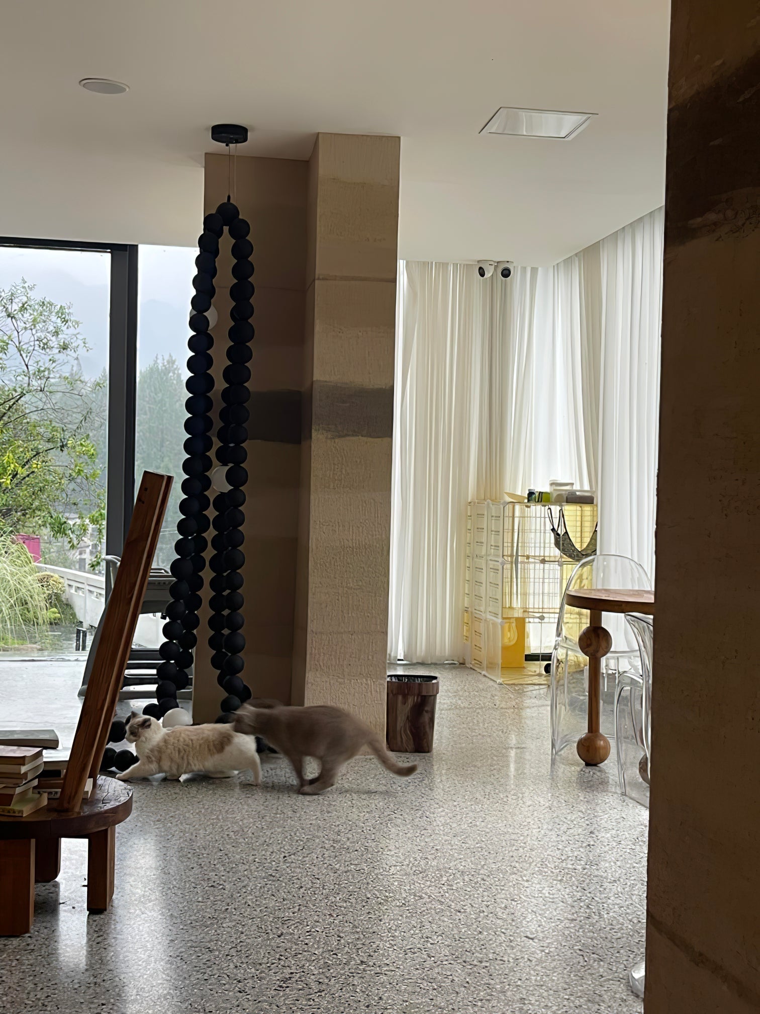 cosmic-beads-chandelier-anzaz--9