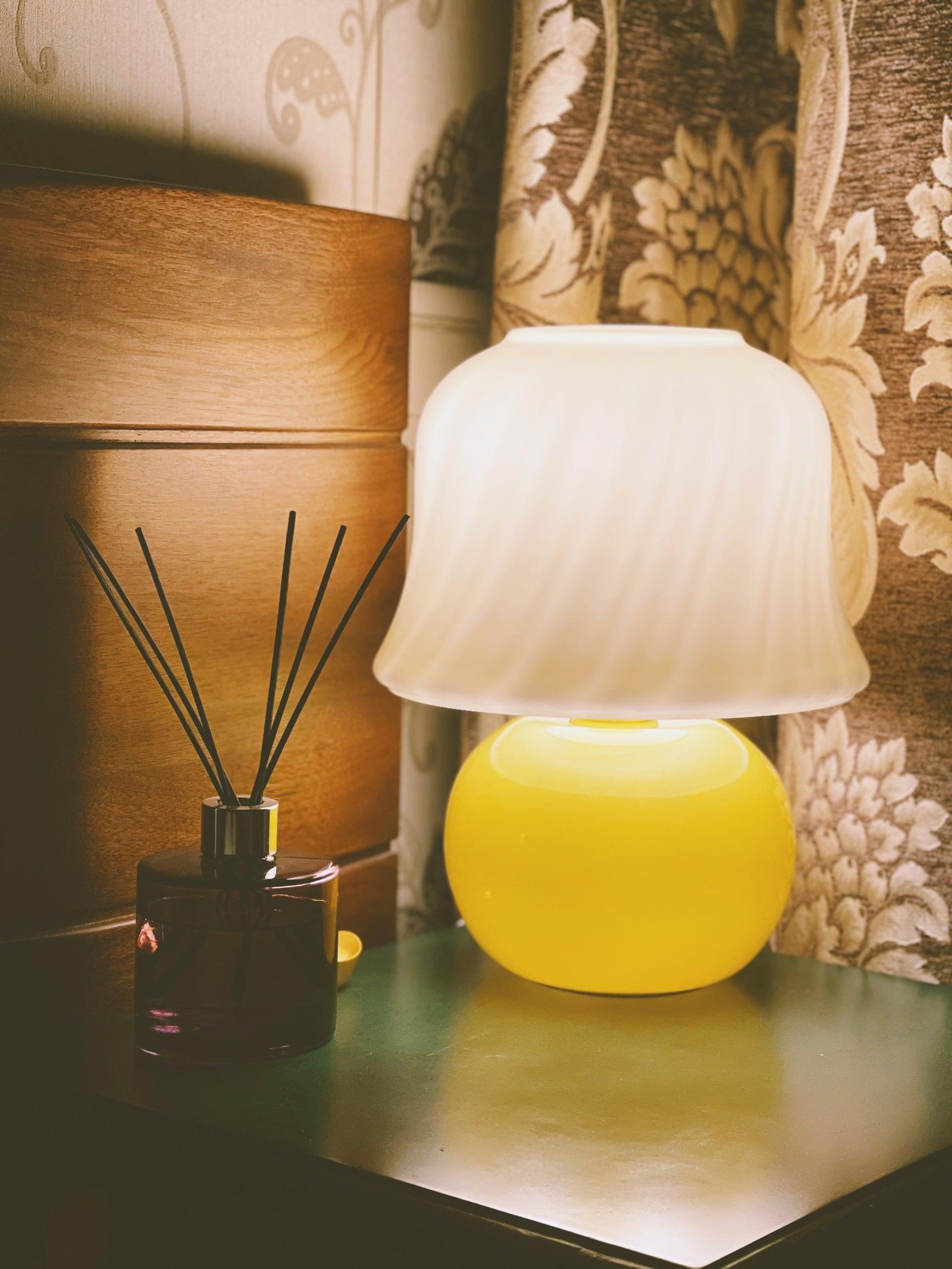 creamy-mushroom-table-lamp-anzaz--27