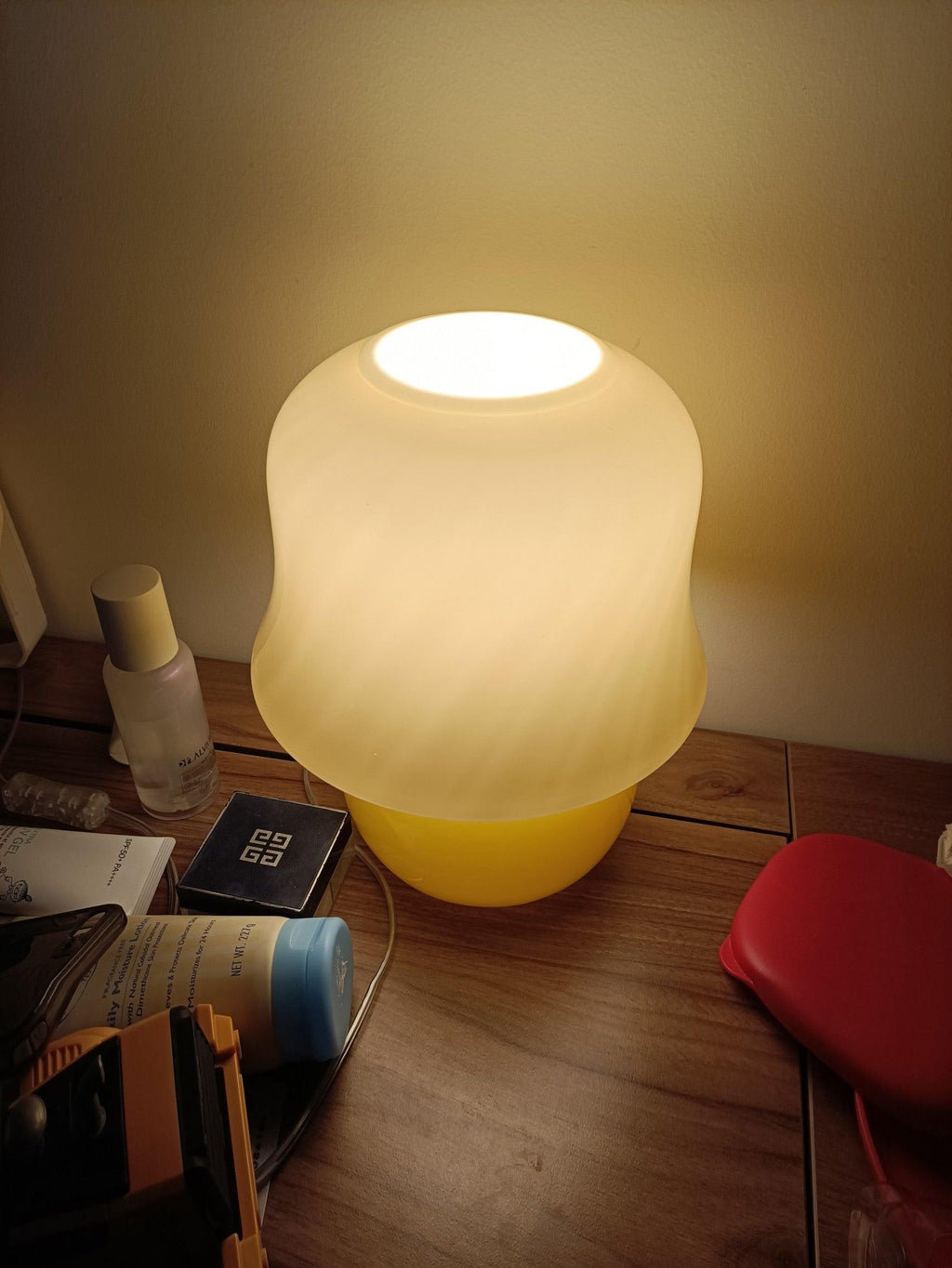creamy-mushroom-table-lamp-anzaz--53