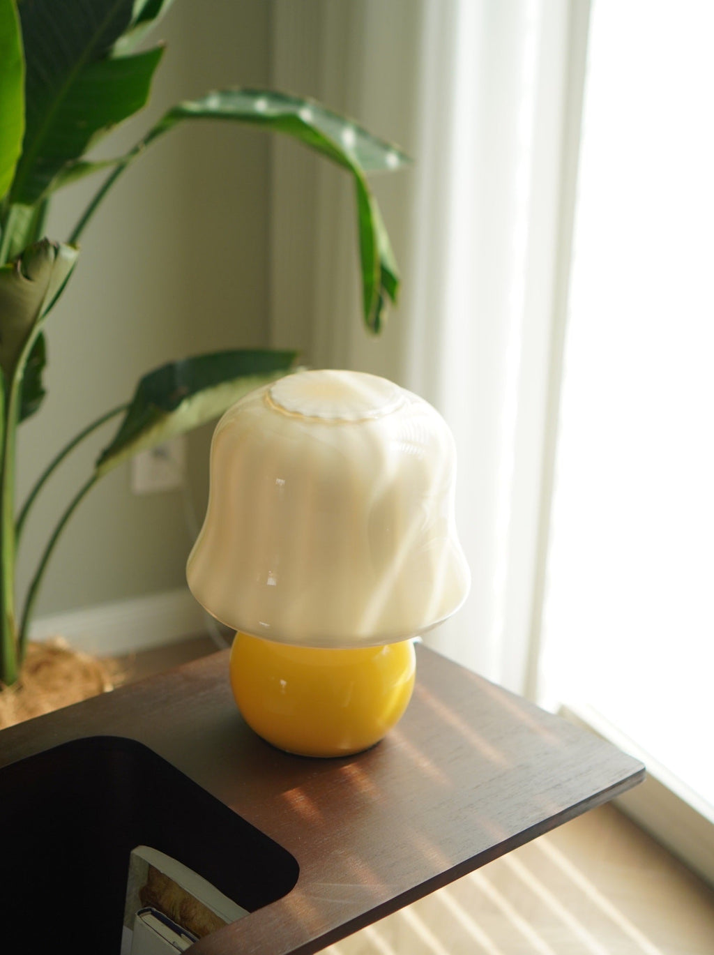 creamy-mushroom-table-lamp-anzaz--59