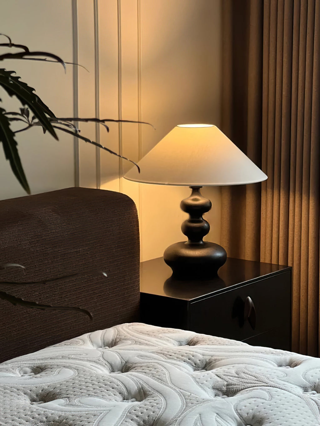 creative-gourd-table-lamp-anzaz--50