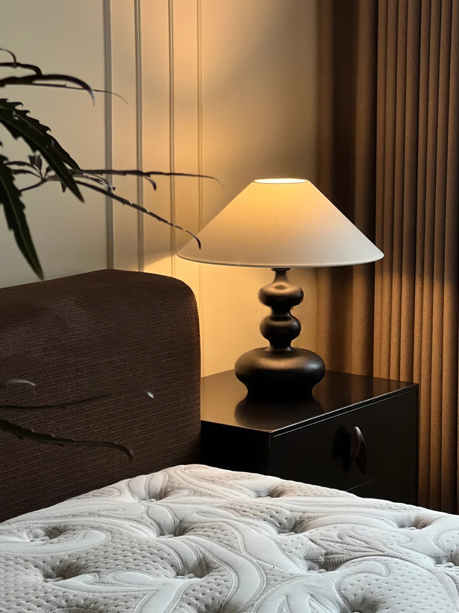 creative-gourd-table-lamp-anzaz--50