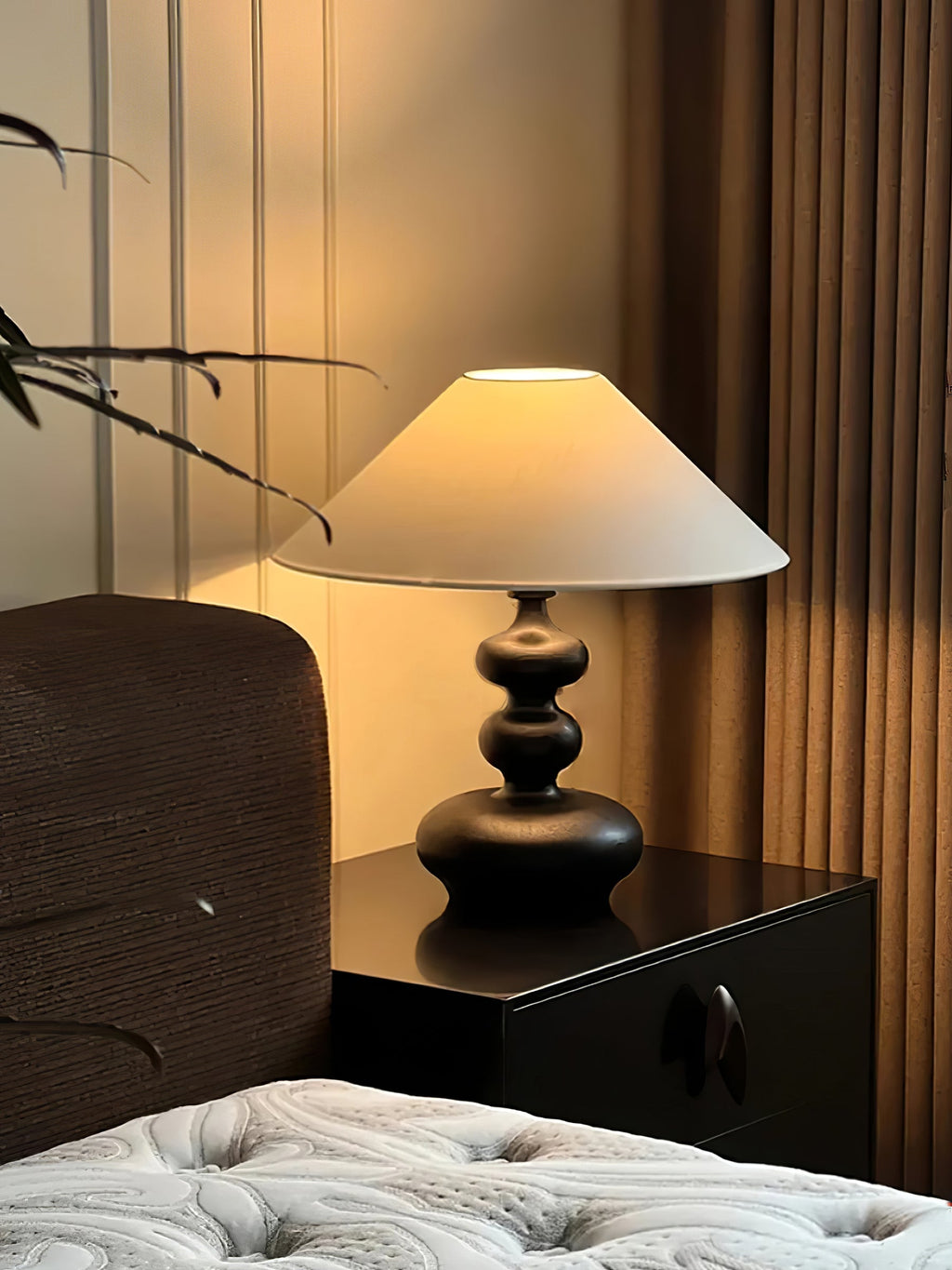 creative-gourd-table-lamp-anzaz--57