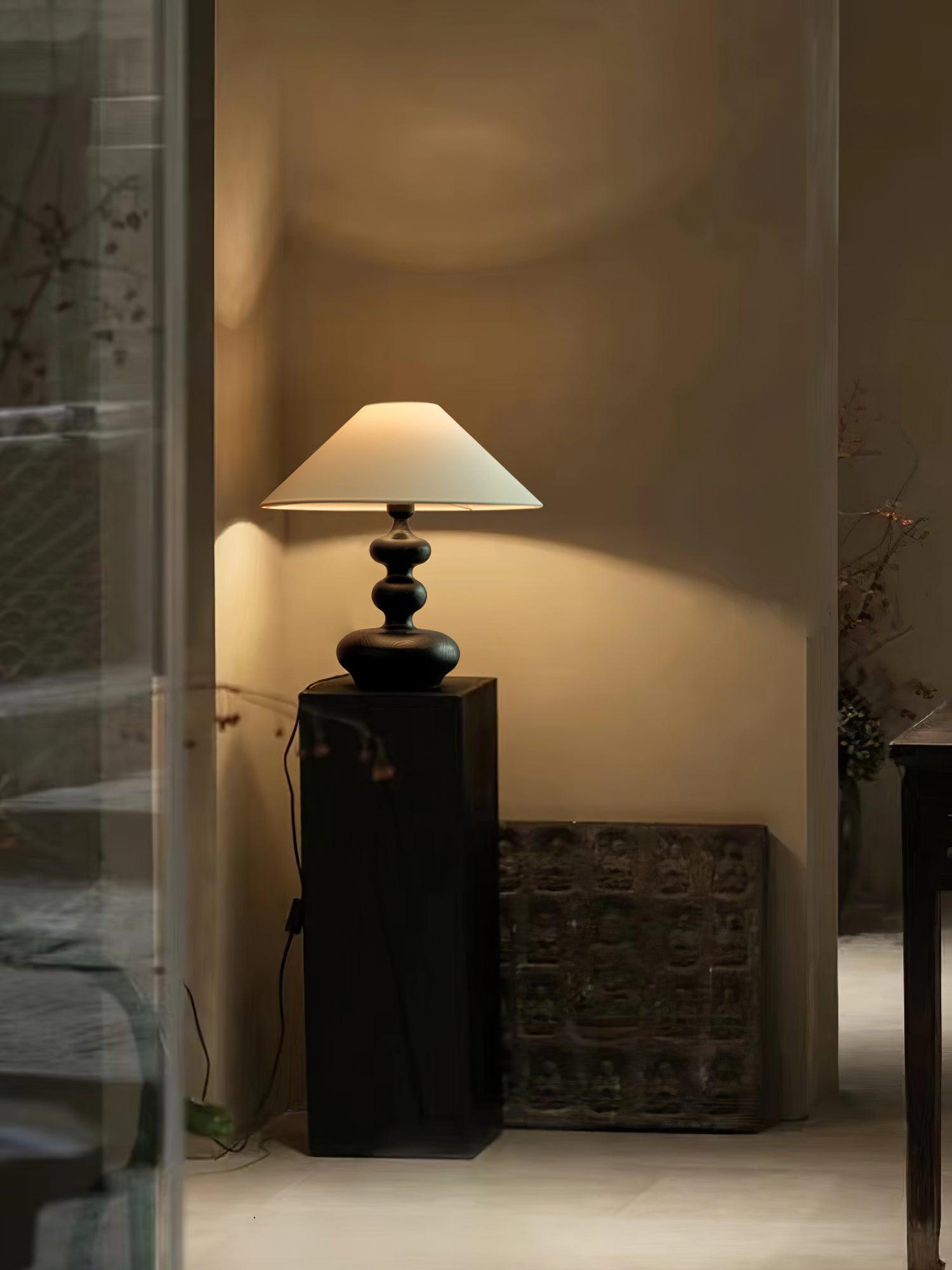creative-gourd-table-lamp-anzaz--9