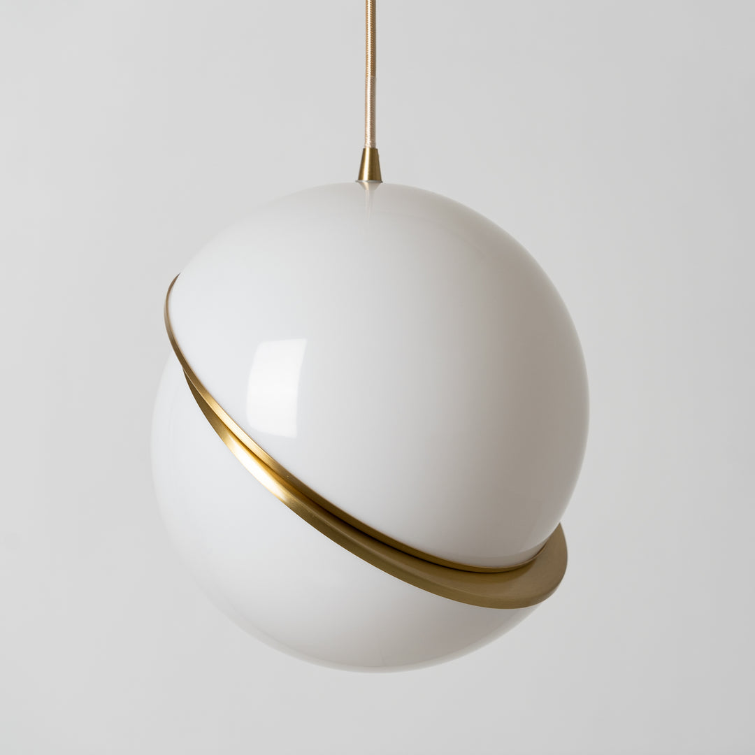 crescent-pendant-lamp-anzaz--31