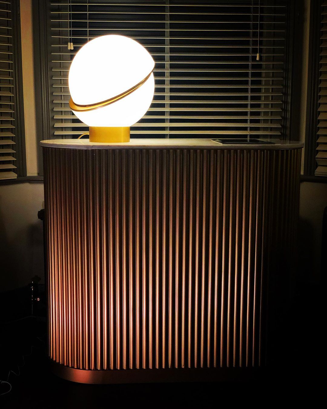 crescent-table-lamp-anzaz--61