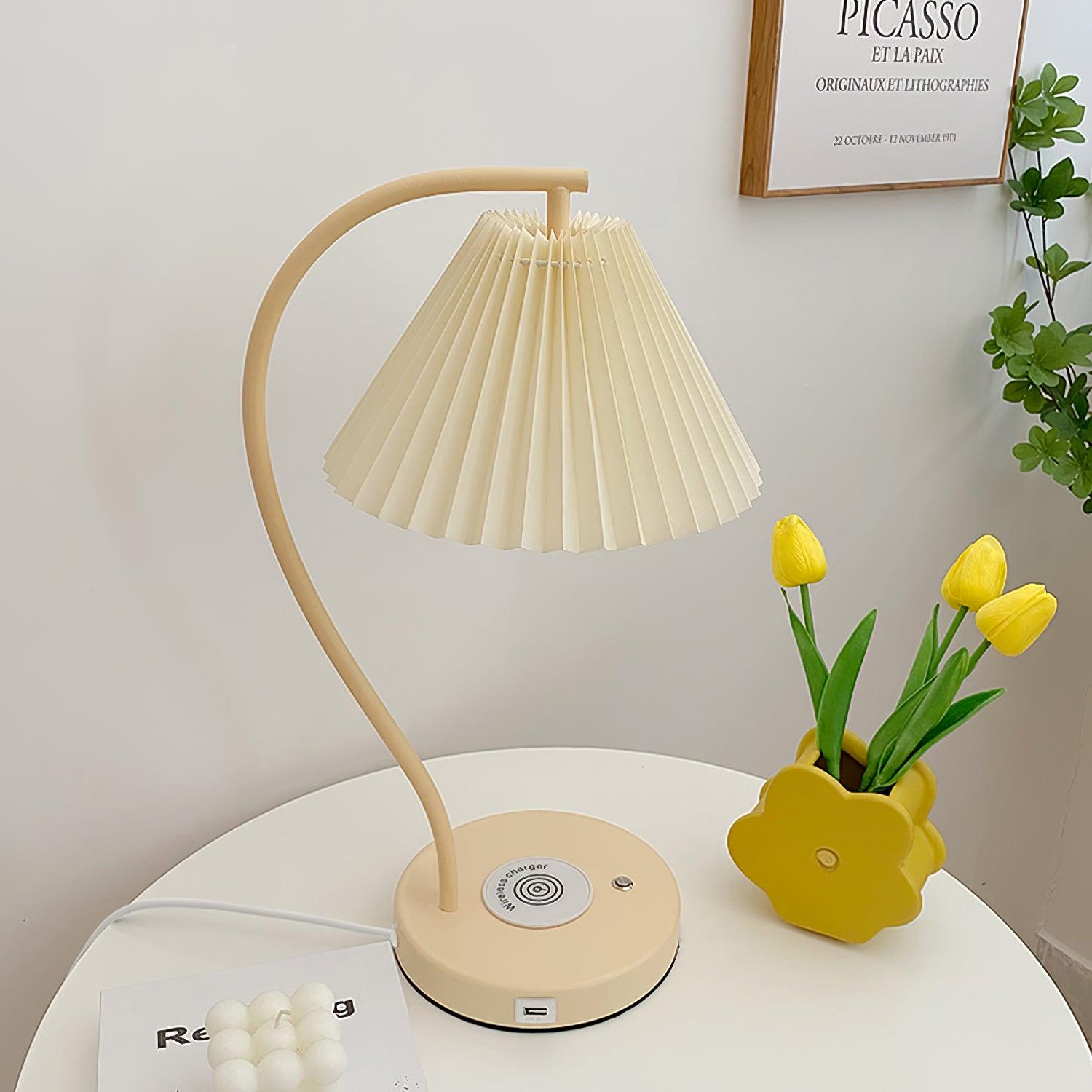 crescini-pleated-table-lamp-anzaz-Cream & Light Yellow-7