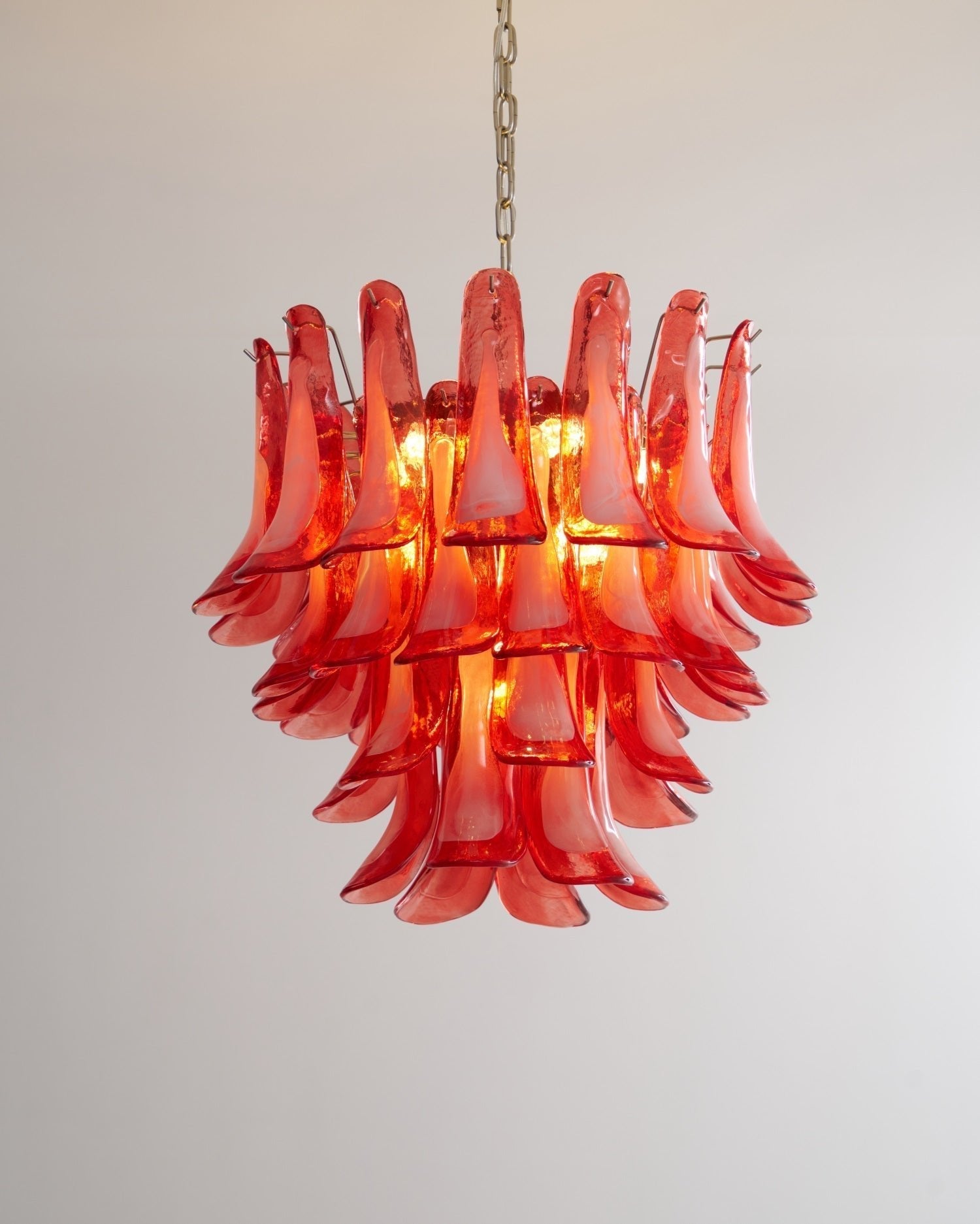 crimson-glass-murano-petals-chandelier-anzaz--16