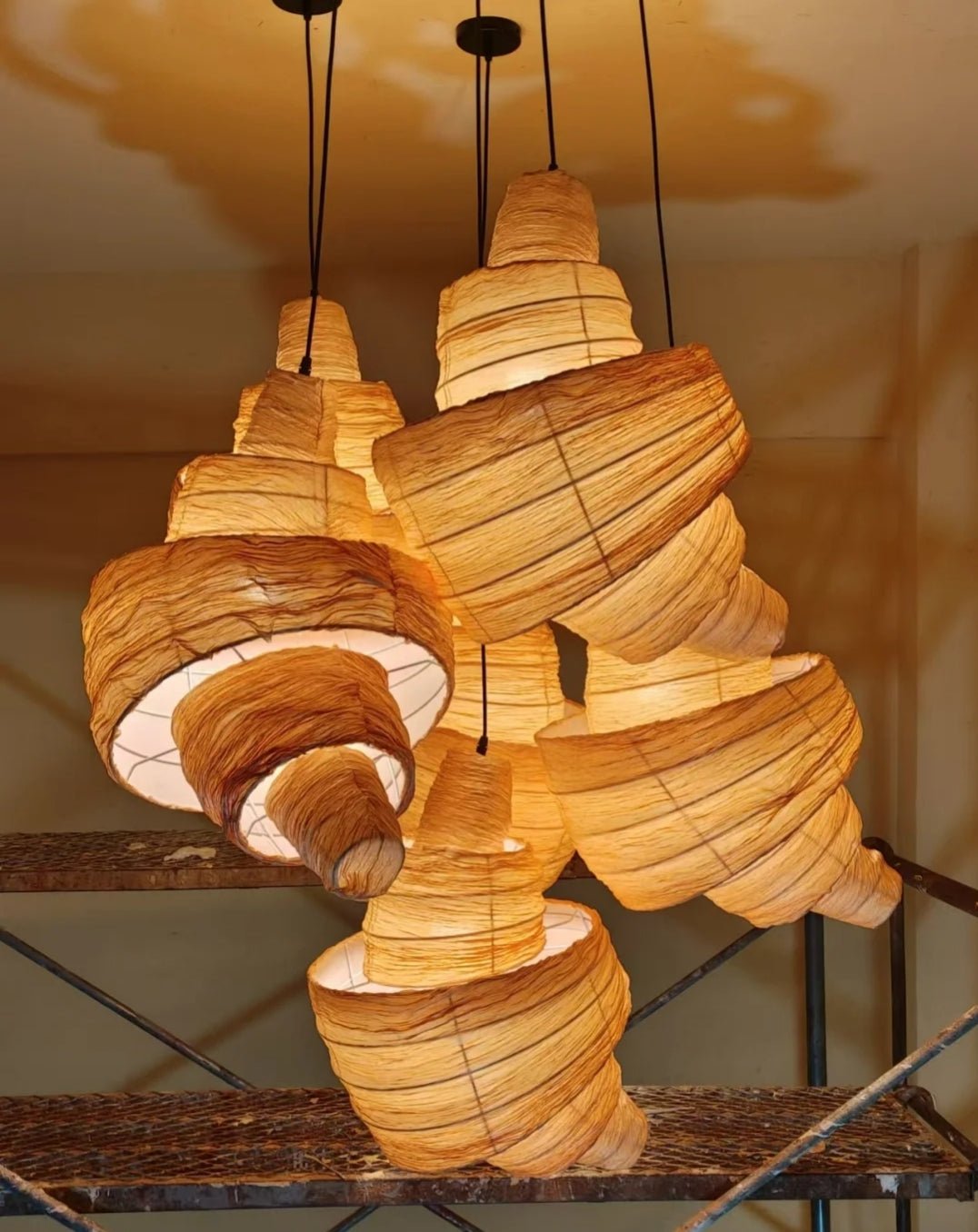 croissant-fabric-pendant-light-anzaz--10