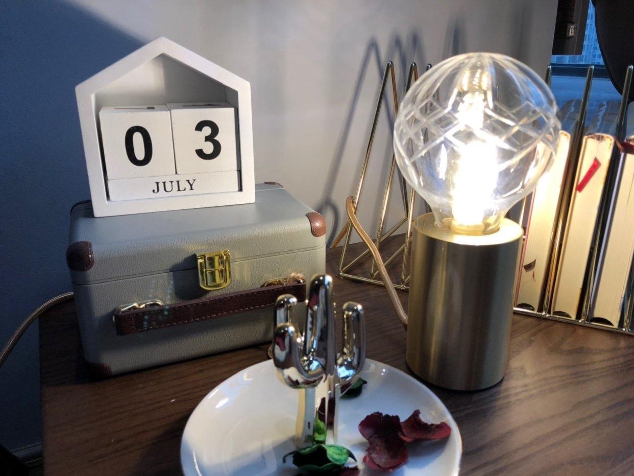 crystal-bulb-table-lamp-anzaz--25