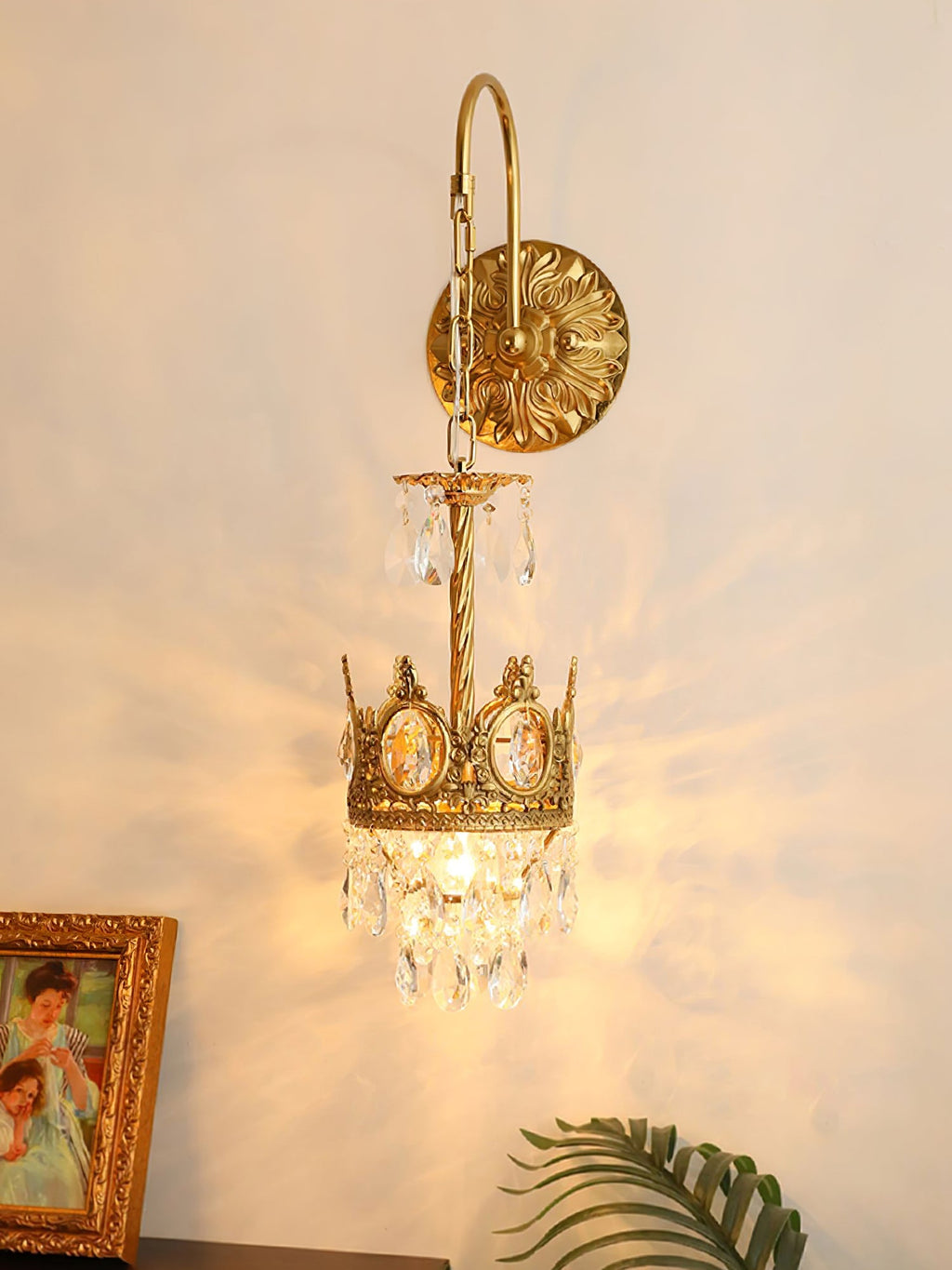 crystal-crown-wall-light-anzaz--32