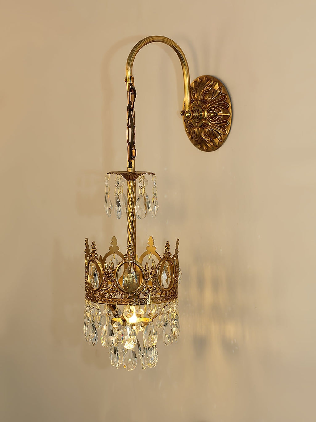 crystal-crown-wall-light-anzaz--12
