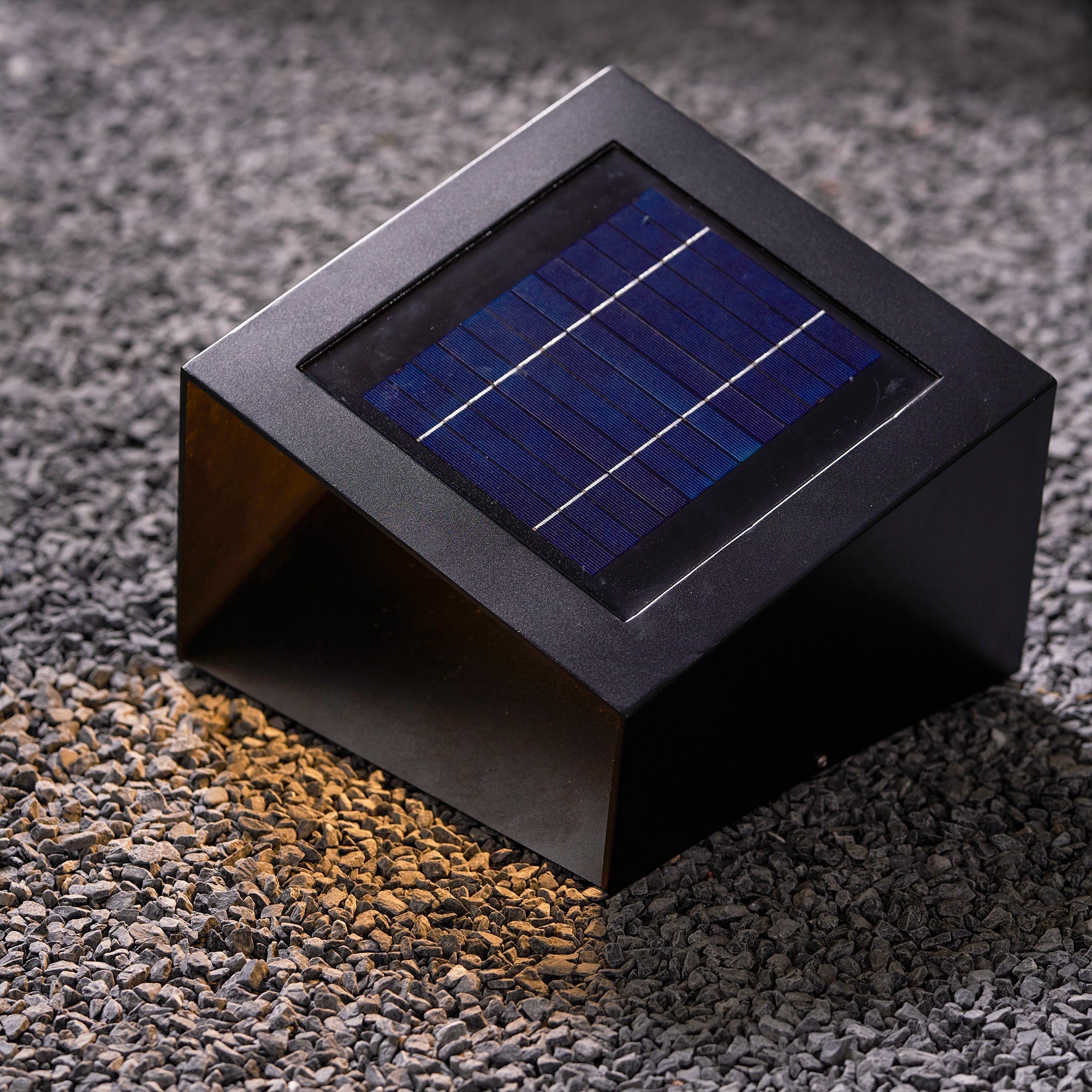 cube-garden-solar-outdoor-light-anzaz--53