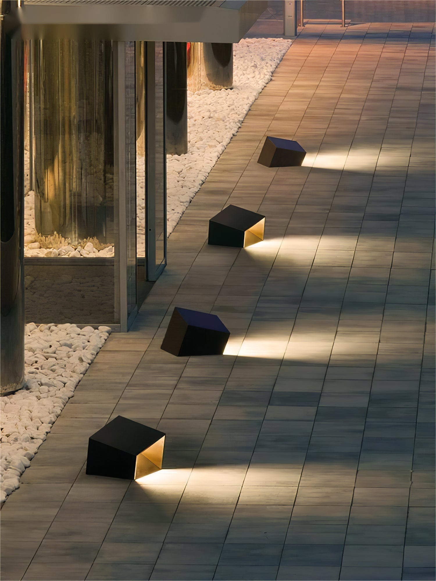 cube-garden-solar-outdoor-light-anzaz--21