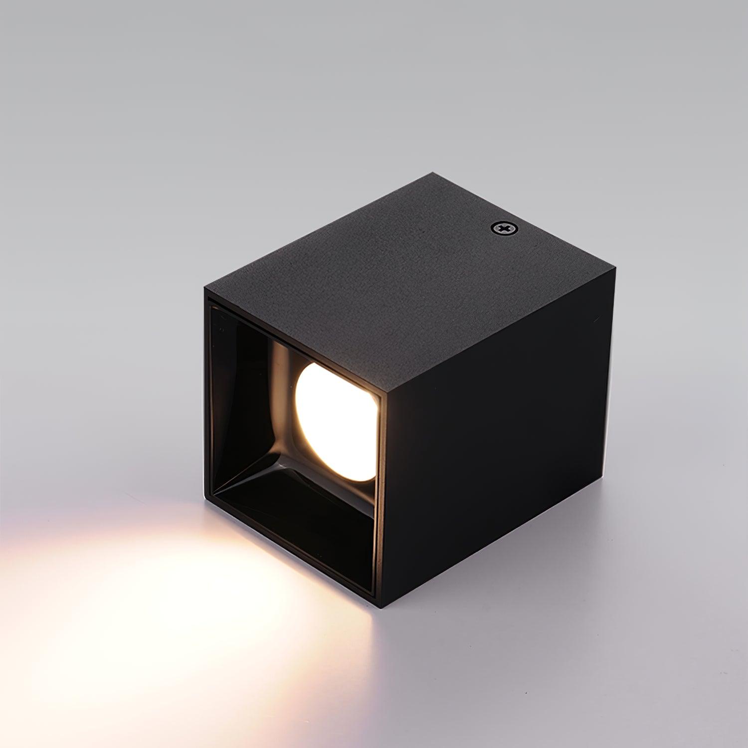 cube-spotlight-anzaz-Black-17