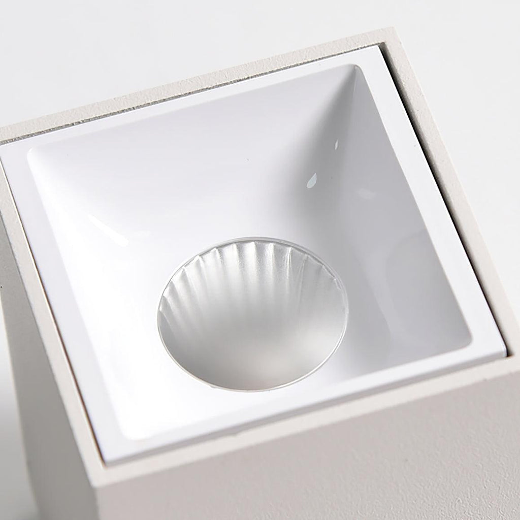 cube-spotlight-anzaz-White-32
