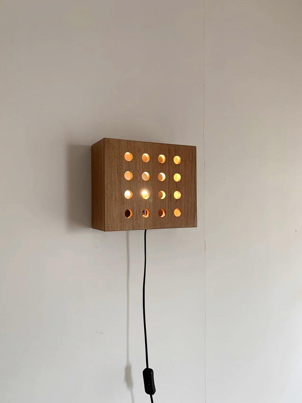cubiform-constellation-wall-lamp-anzaz--11