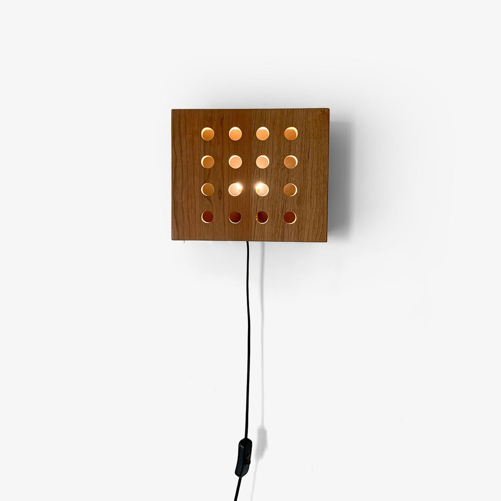 cubiform-constellation-wall-lamp-anzaz-Cherry wood color-1