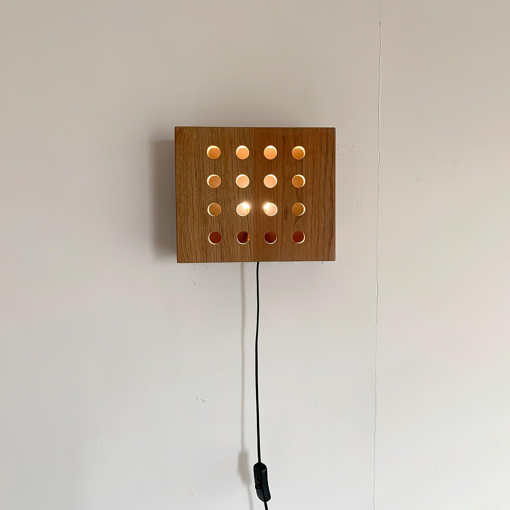 cubiform-constellation-wall-lamp-anzaz-Cherry wood color-2