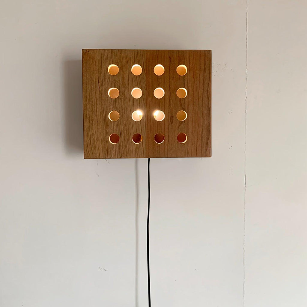 cubiform-constellation-wall-lamp-anzaz-Cherry wood color-3