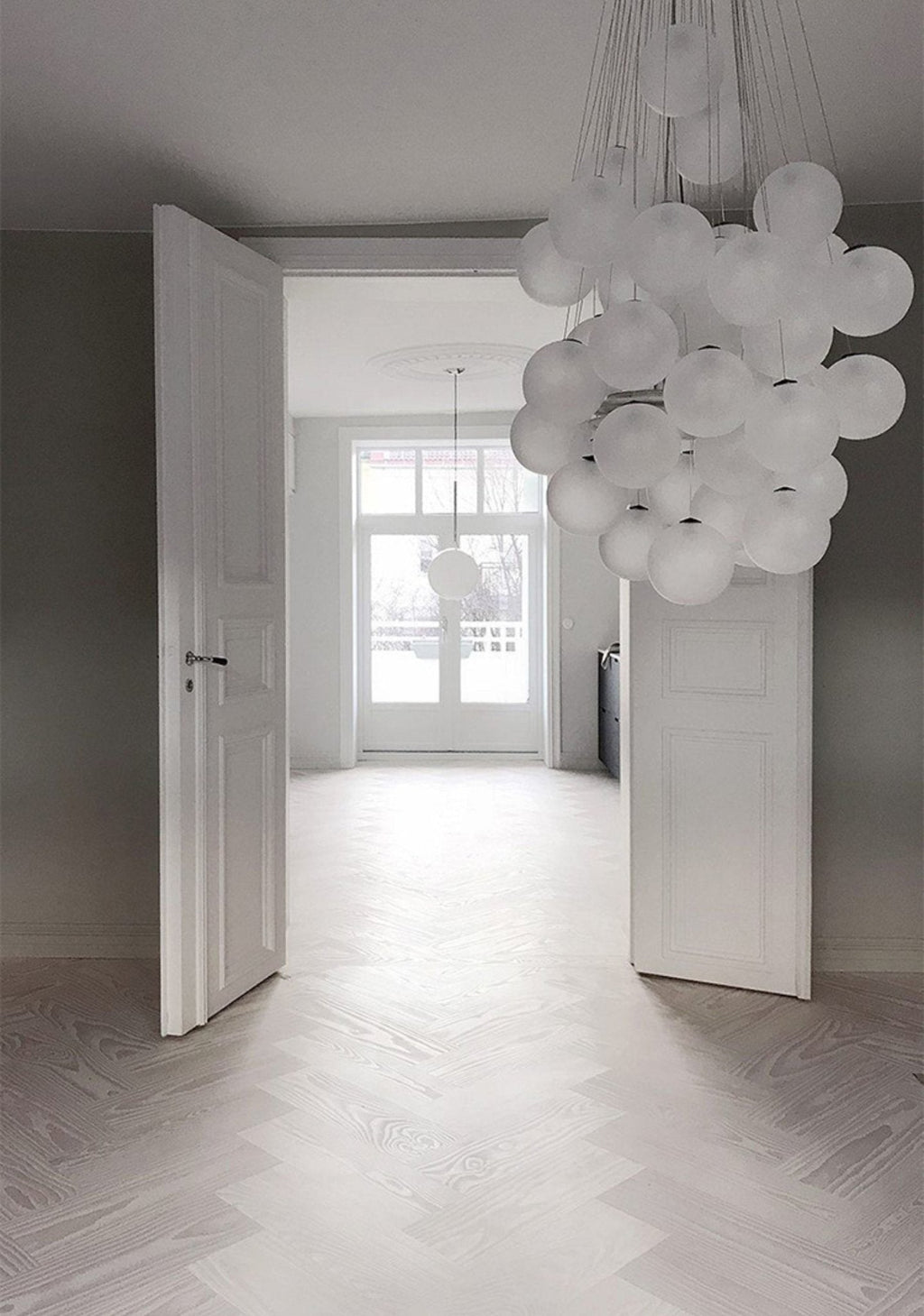 cumulus-cascade-chandelier-anzaz--10