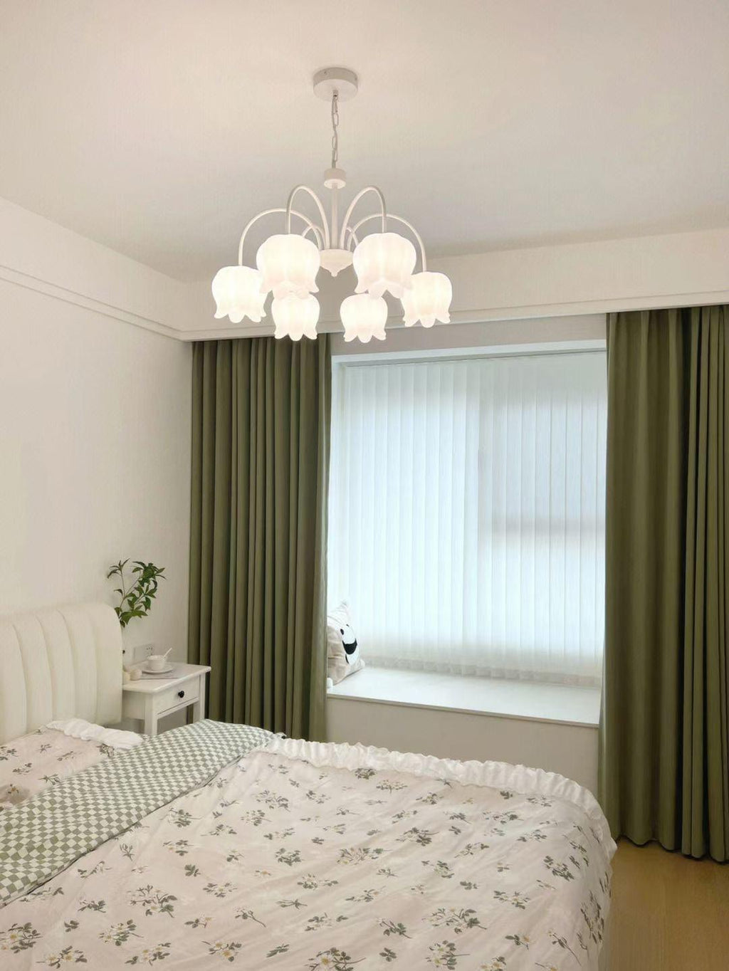 curved-arm-bell-chandelier-anzaz--17