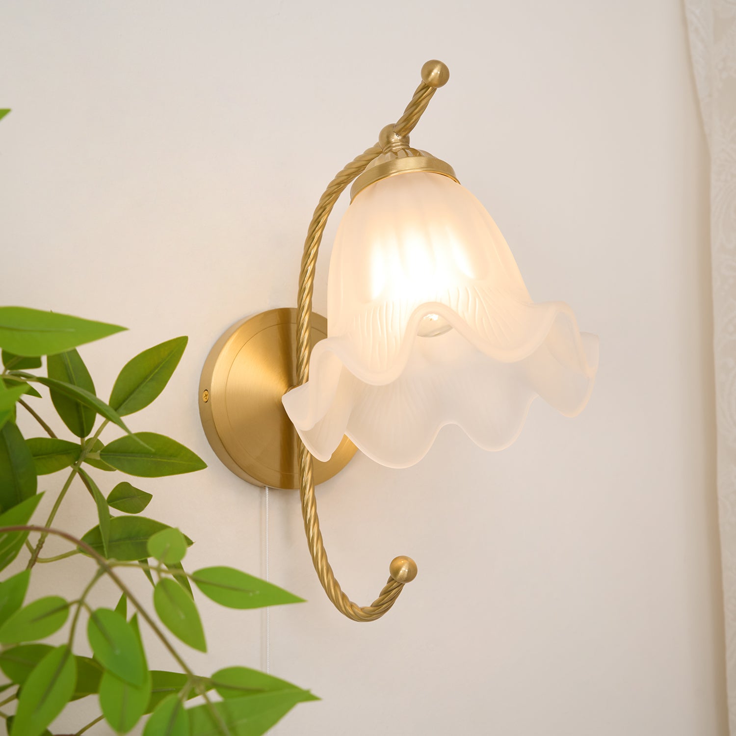 curved-gooseneck-brass-glass-sconce-anzaz--4